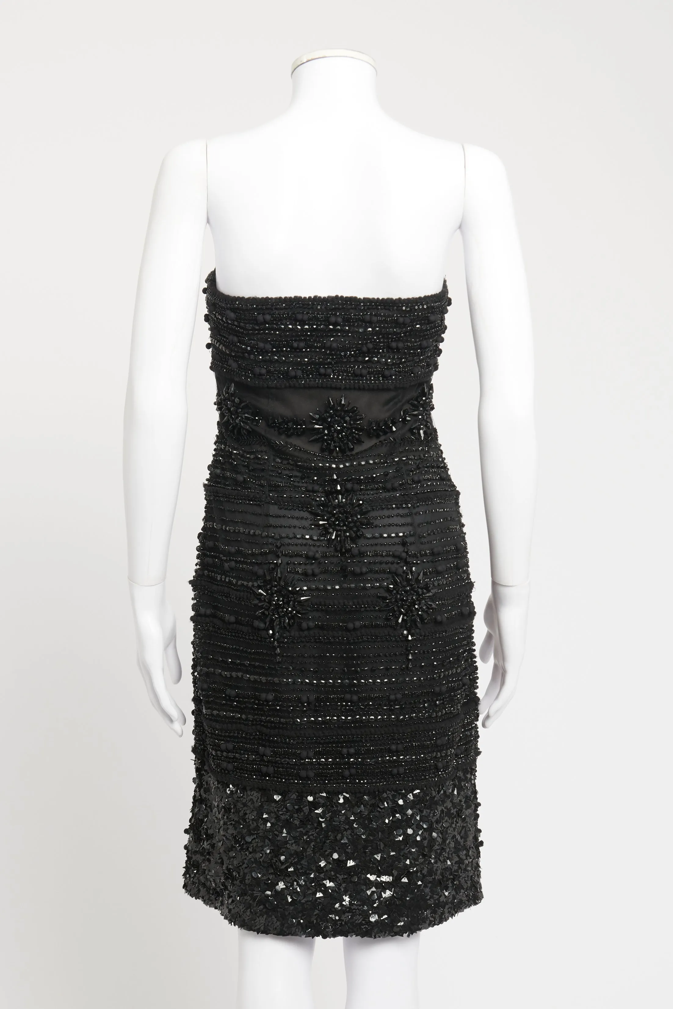 Back Silk Embroidered Preowned Knee Length Dress