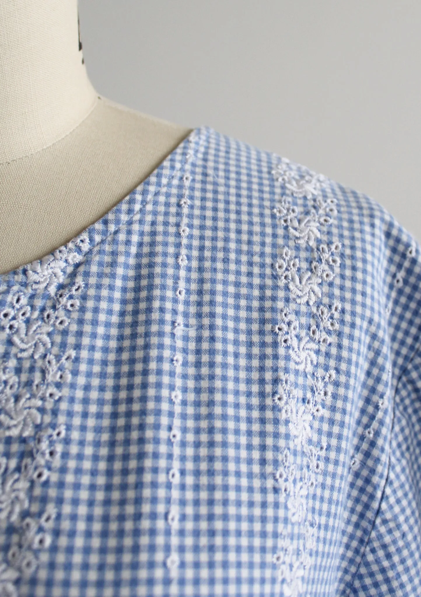 bellflower gingham button up