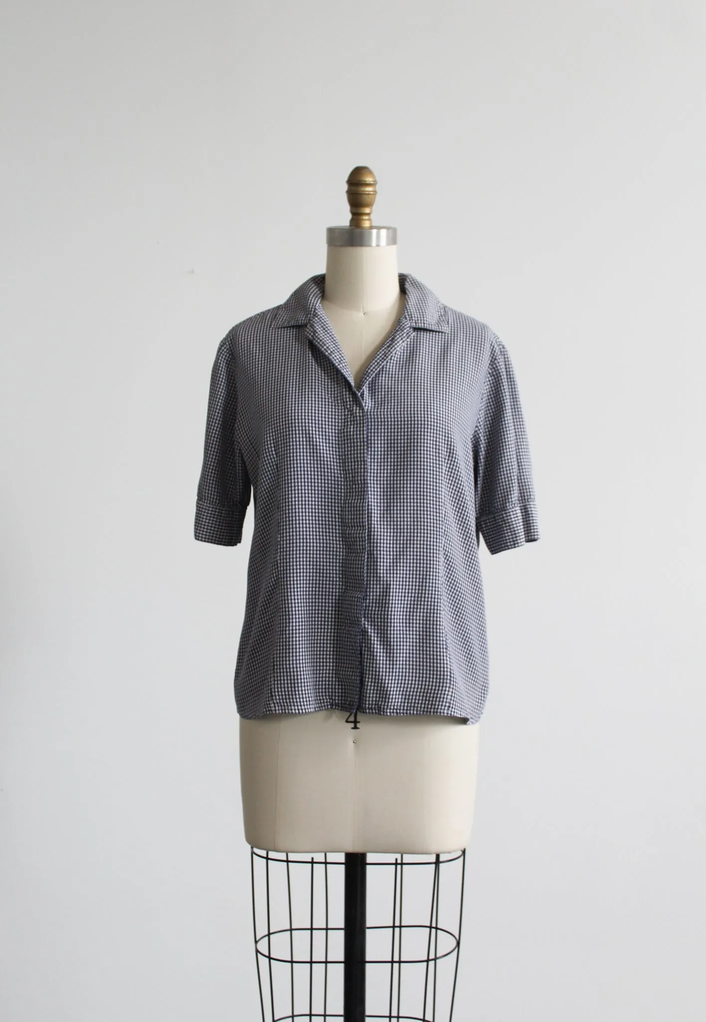 chesapeake button up