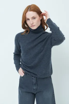 Cozy turtleneck sweater wholesale