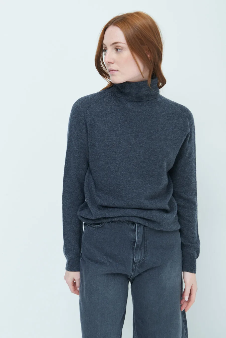 Cozy turtleneck sweater wholesale