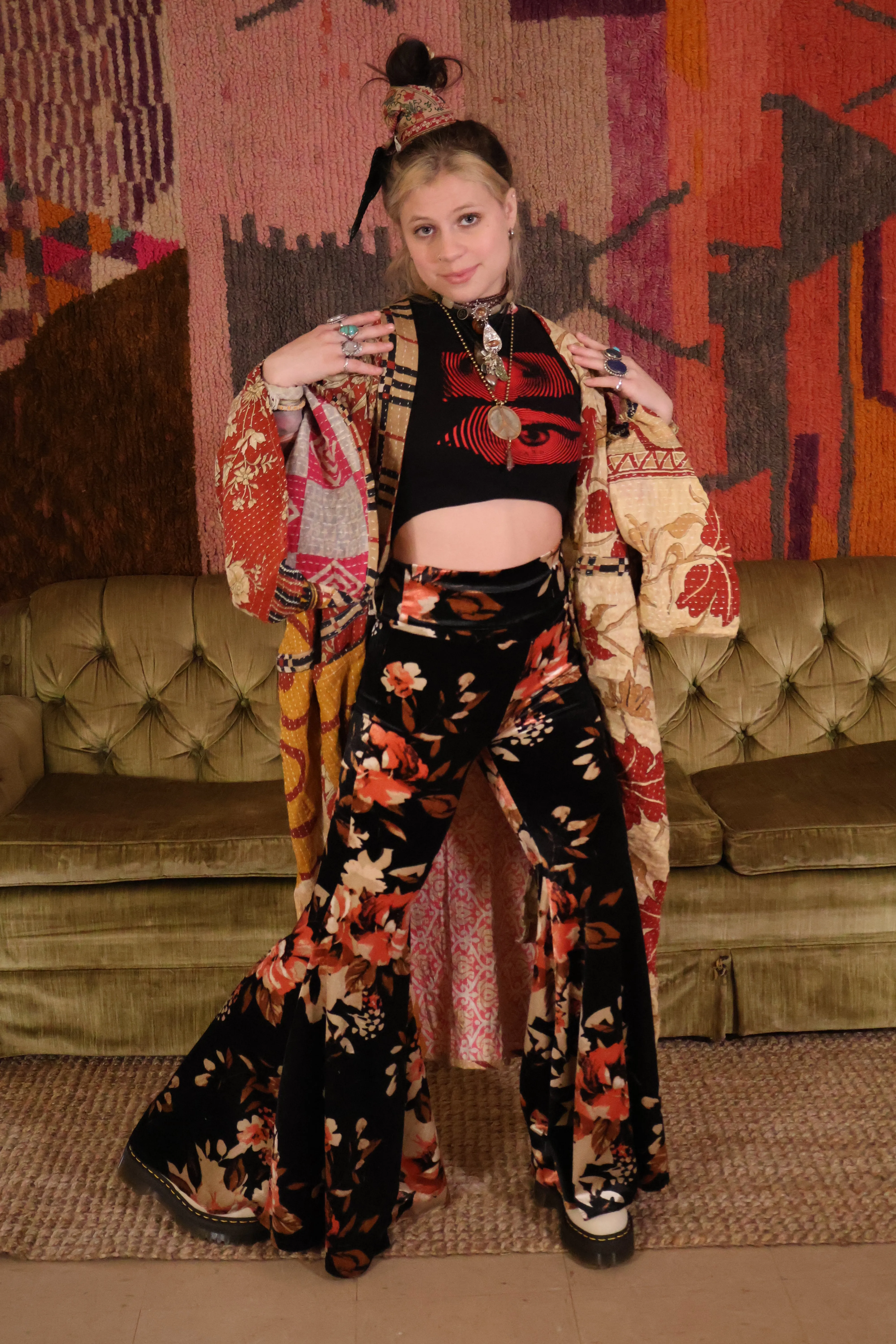 Floral Velvet Extreme Bells - Black/Coral