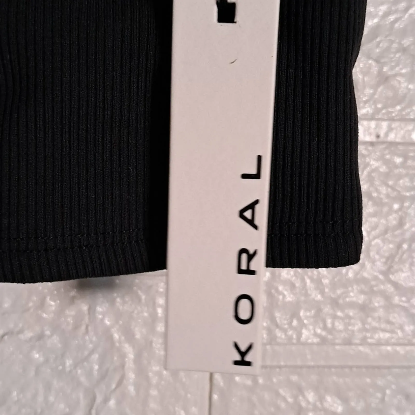 KORAL Leah Rib Sports Bra Black Medium