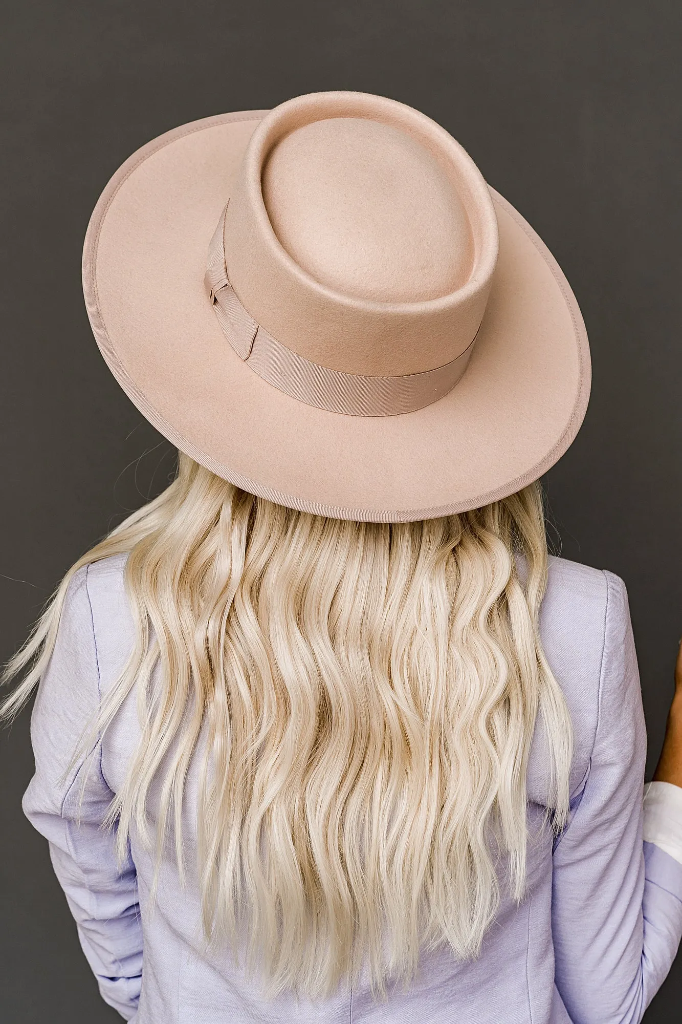 Lola Stiff Brim Hat in Blush