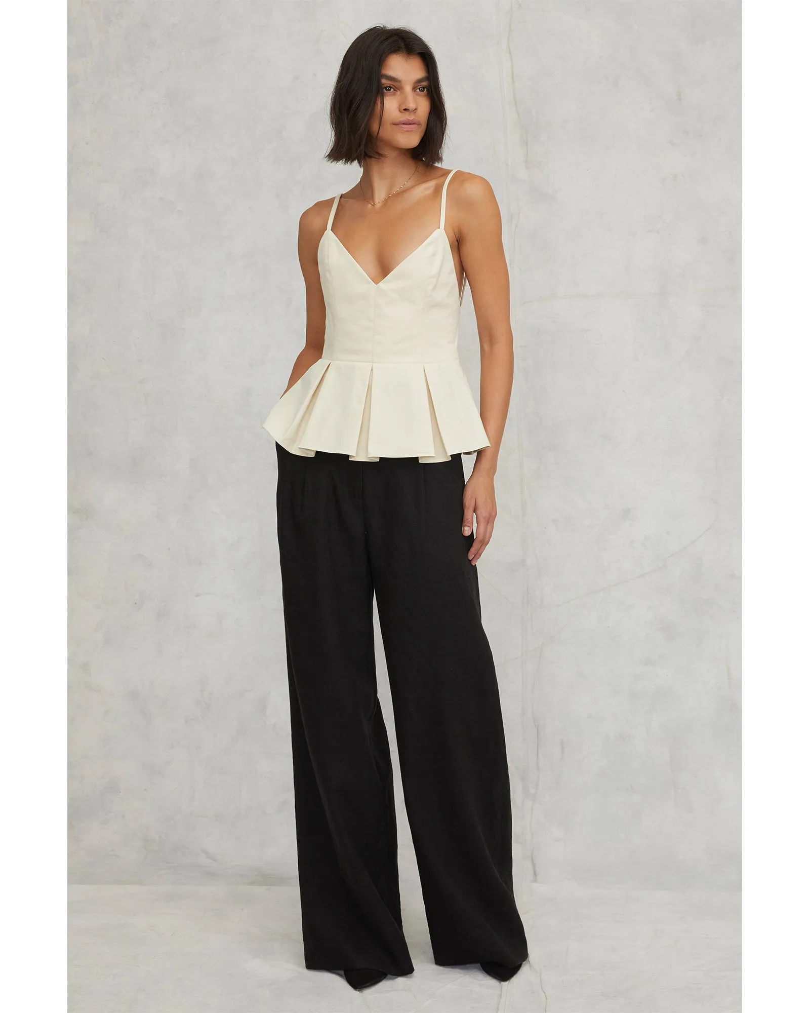 Solea Linen Wide Leg Trouser in Black