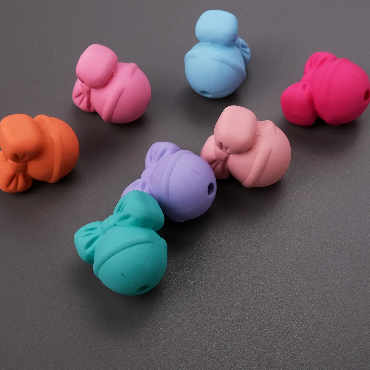 Wholesale 100PCS/PACK Colorful Rubber Bells Straight Hole Acrylic Beads